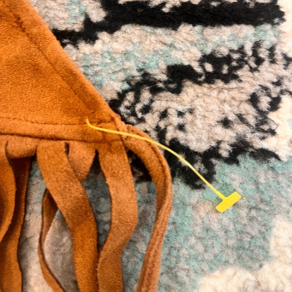 Tan Bikini Top - Picture 2 of 3